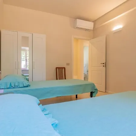 בית נופש Casale Sul Mare - Grilli 1 לקונה